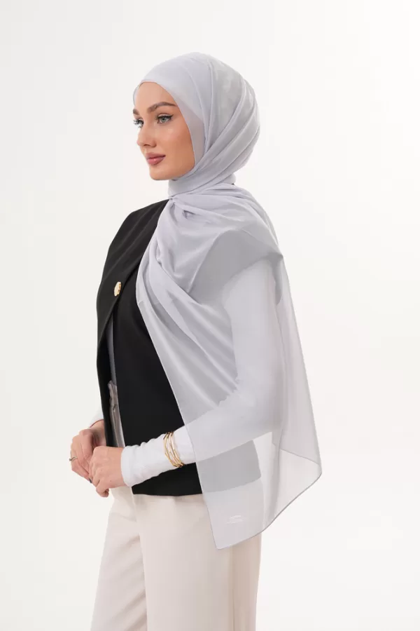 Signature Chiffon Hijab – Solitude